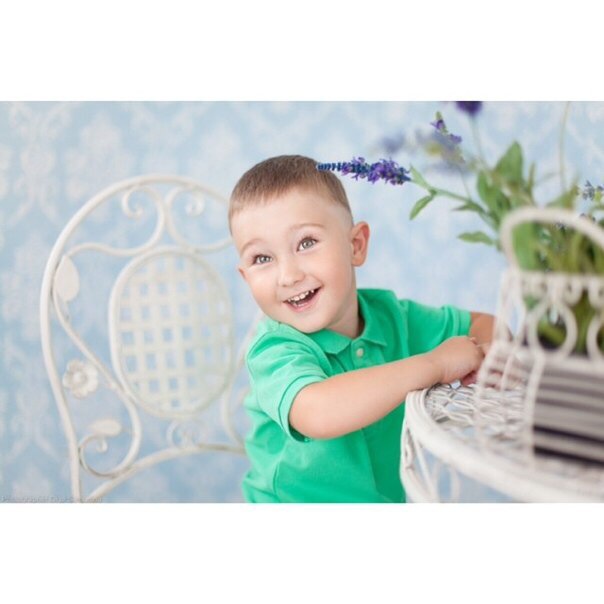 Какое имя подходит нам?)