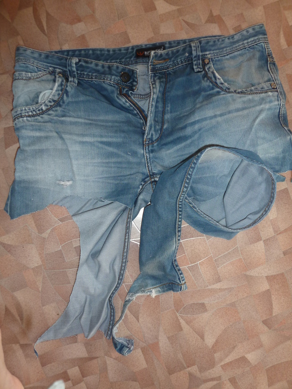 Спасибо папочке за старые джинсы)))