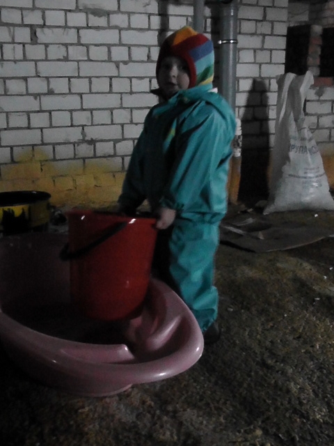 помошница