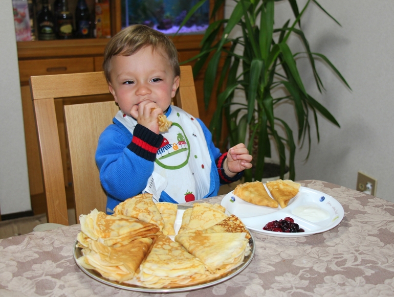 Поздравляем всех с Масленицей!