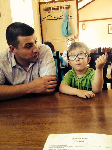 Устроили мальчишкам выходной))