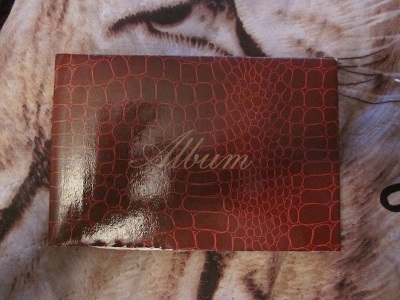 Блокнот с конвертами.