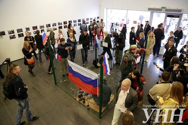 Культурная жизнь бьет ключом....и большей частью по голове!