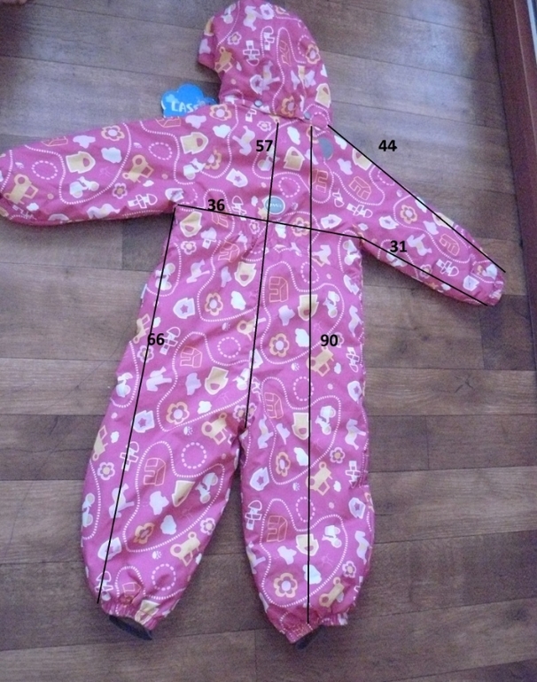 Комбинезон Lassie р92+ Новый и Шапка Lassie новый Цена 1800!!! Почта за мой счет!!!