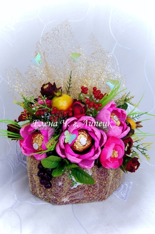 Пару букетиков от меня