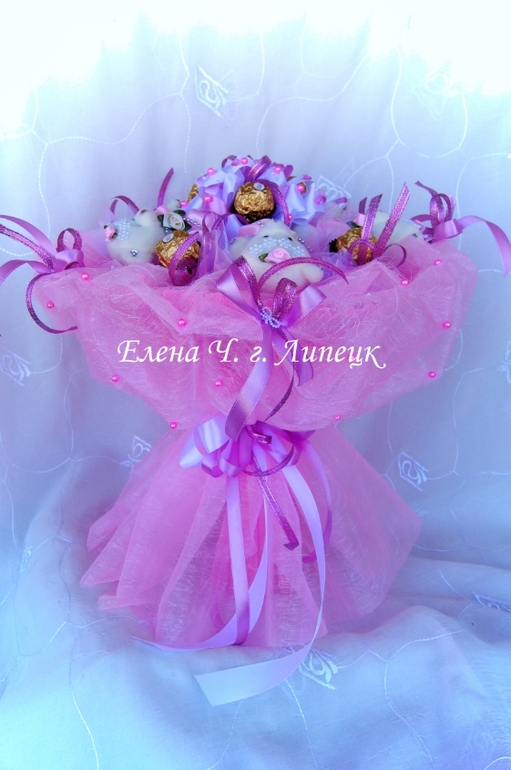 Пару букетиков от меня