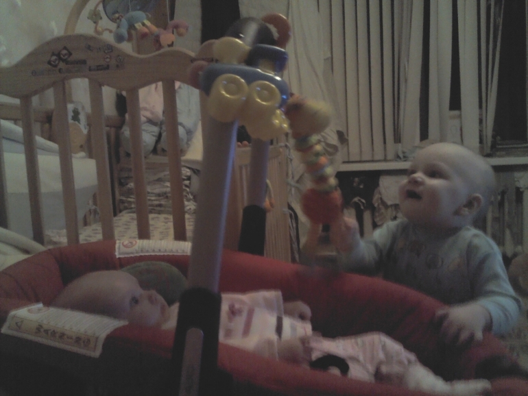 Артём и Полина вместе 6 месяцев!