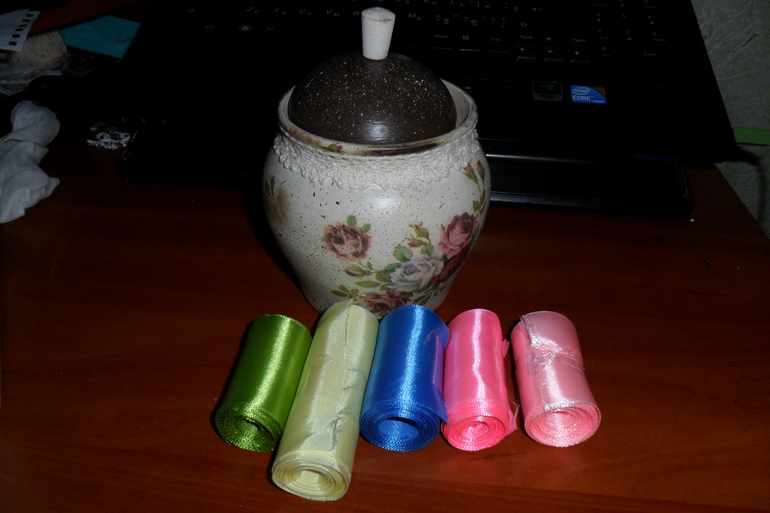 Вот и мы с подарочком