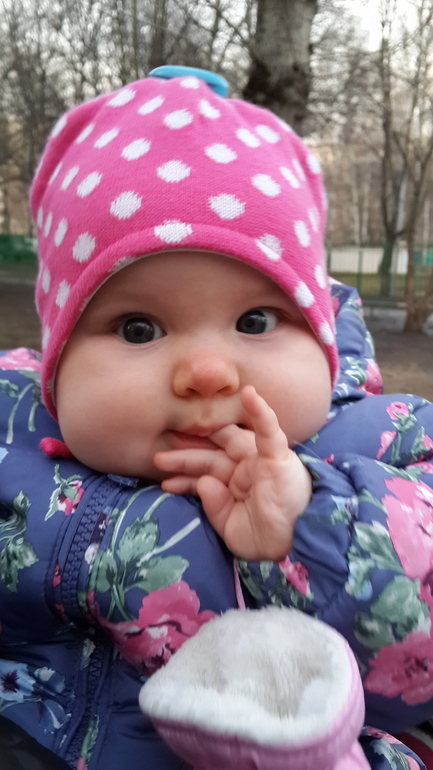 Любашику 5 месяцев