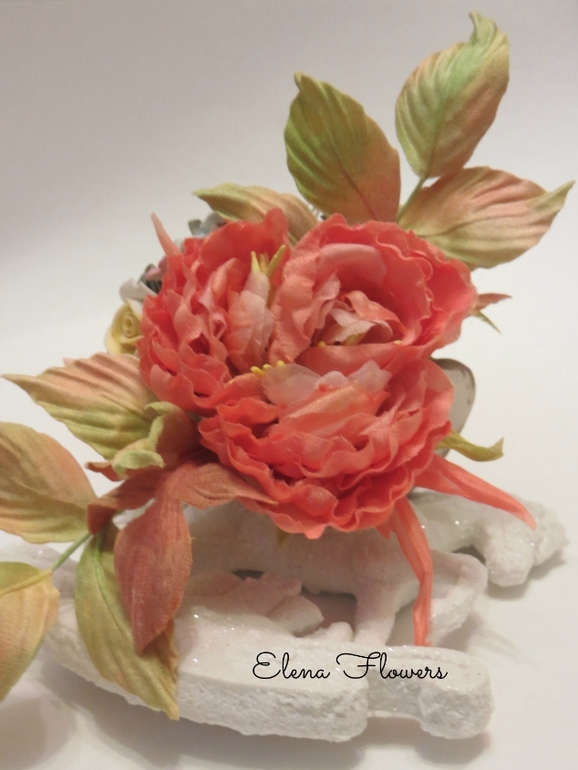 Староанглийская роза брошь-заколка