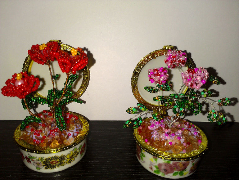 Цветы, цветы к восьмому марта...