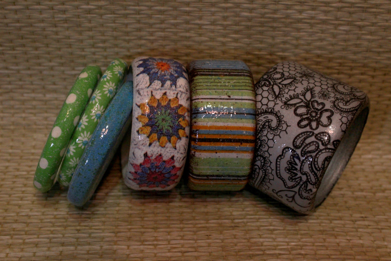 Брааааслетики)))