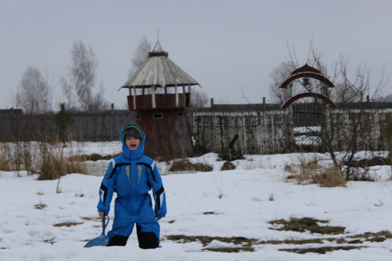 Поездка с классом в Дмитровку )  и школьная