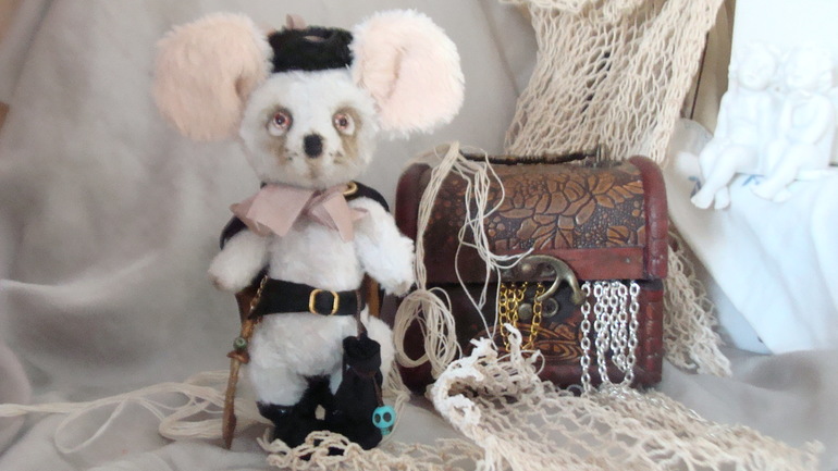 Дюк-славный пират!