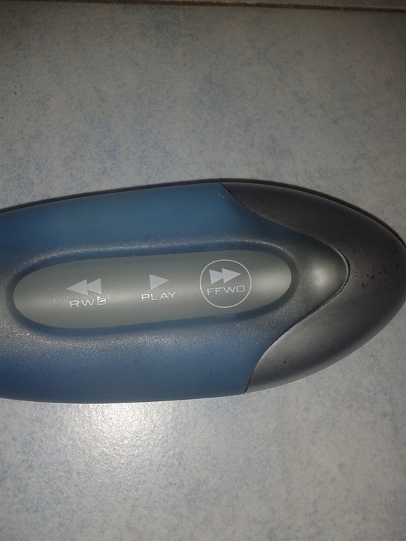 Ностальгия по Givenchy OBLIQUE-FFWD