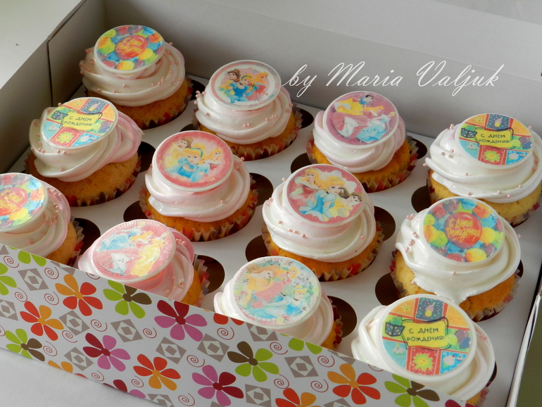 Капкейки и кейкпопсы.