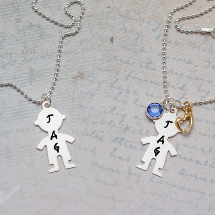 Очень симпатичная серебряная бижутерия с гравировкой