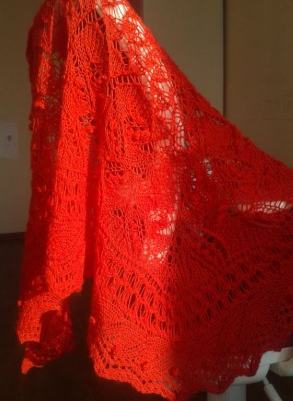 Шаль "Июньская ягода"