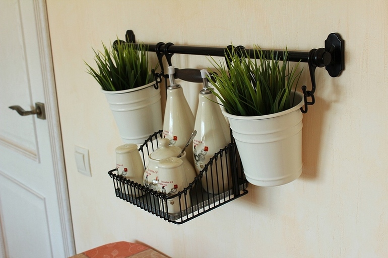 вопрос про обои на кухне.......