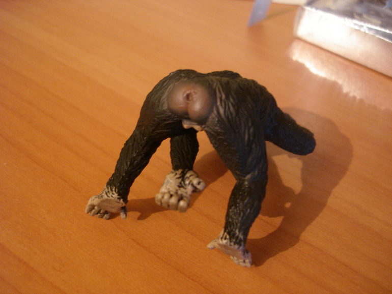 Шимпанзе от гуливер