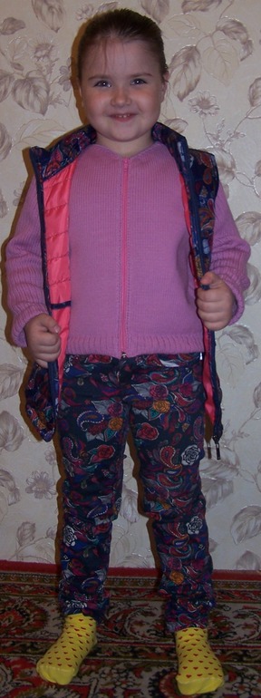 кофточка для Маруси (и сразу хвастик)