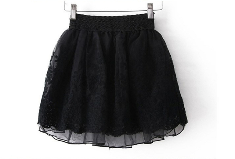 Эксклюзивная одежда в наличии и под заказ.