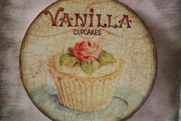 Кухонные принадлежности в технике декупаж