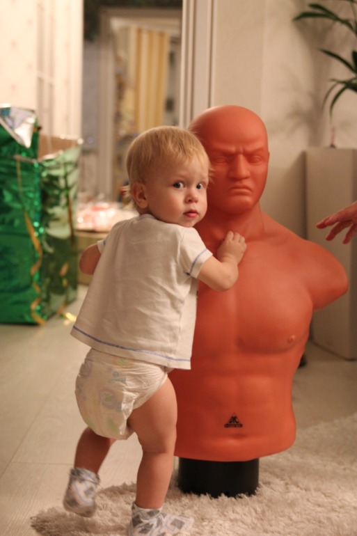 новый год к нам мчится...