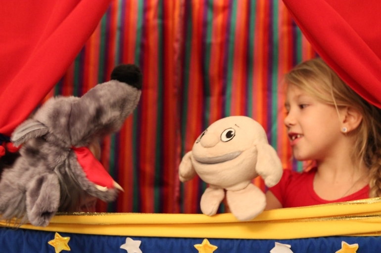 колобок , колобок....