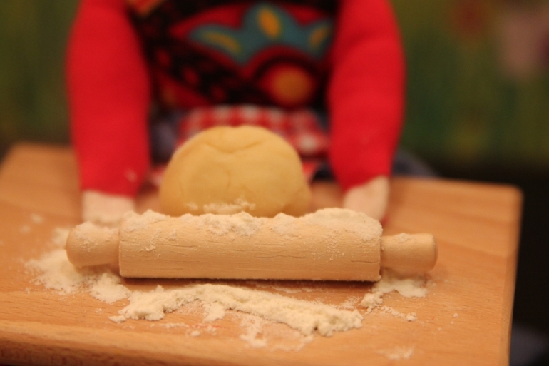 колобок , колобок....