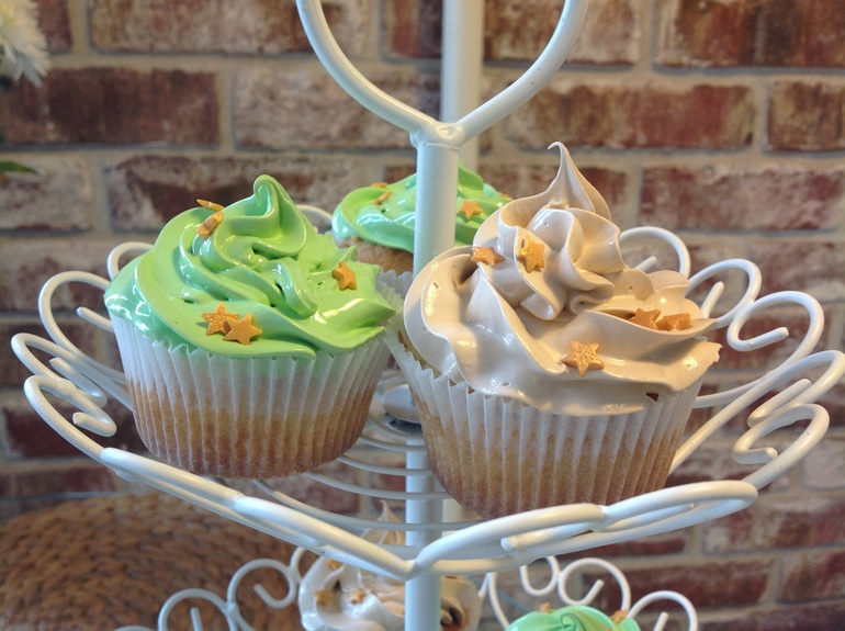 Вторые в жизни капкейки и много вопросов :)