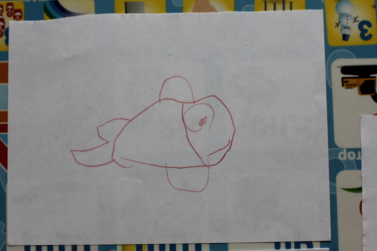 Андрей рисует