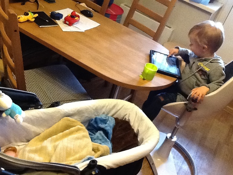 Все при деле! Песня))