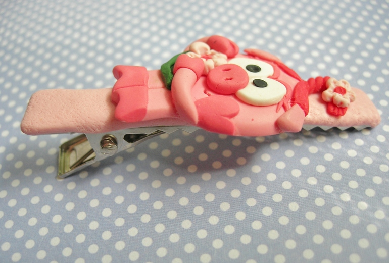 Заколки ручной работы. Нюша из Смешариков)))