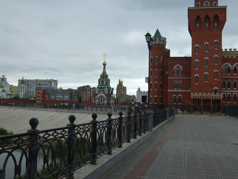 Как мы время проводим...