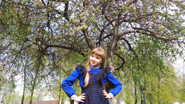 по дороге из школы домой