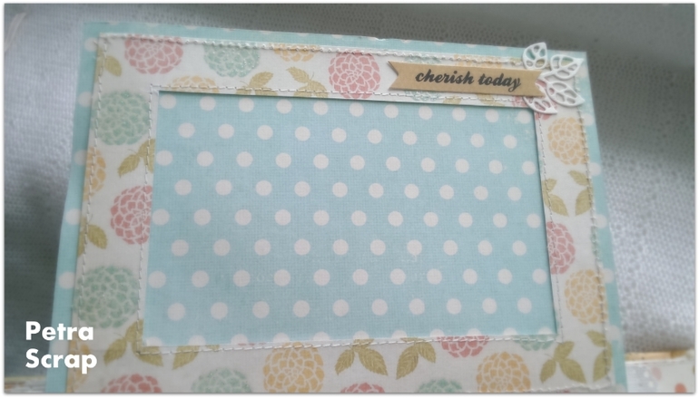 Фотоальбом романтичный.