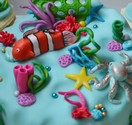 Торт морской и каапкейки к нему)))