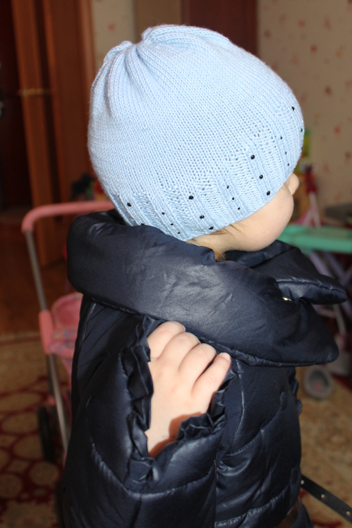 Девочки я к вам за советом....Нужен шарфик...не знаю какой связать...Помогите