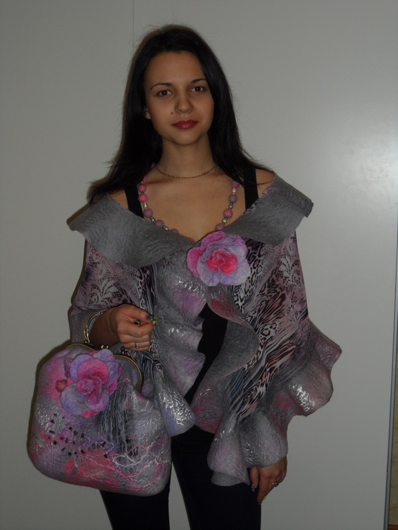 Девочки помогите, не могу придумать название комплекта, всю голову уже сломала