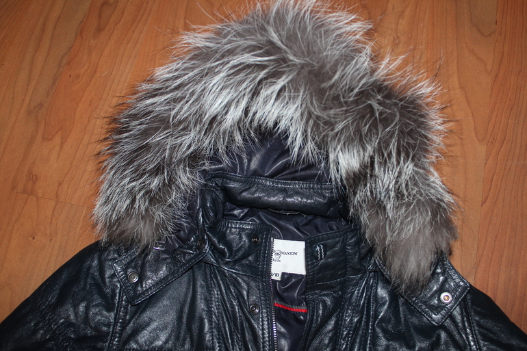 Кожаная куртка Manzoni (осень-весна) 9-10 лет - 7000р.