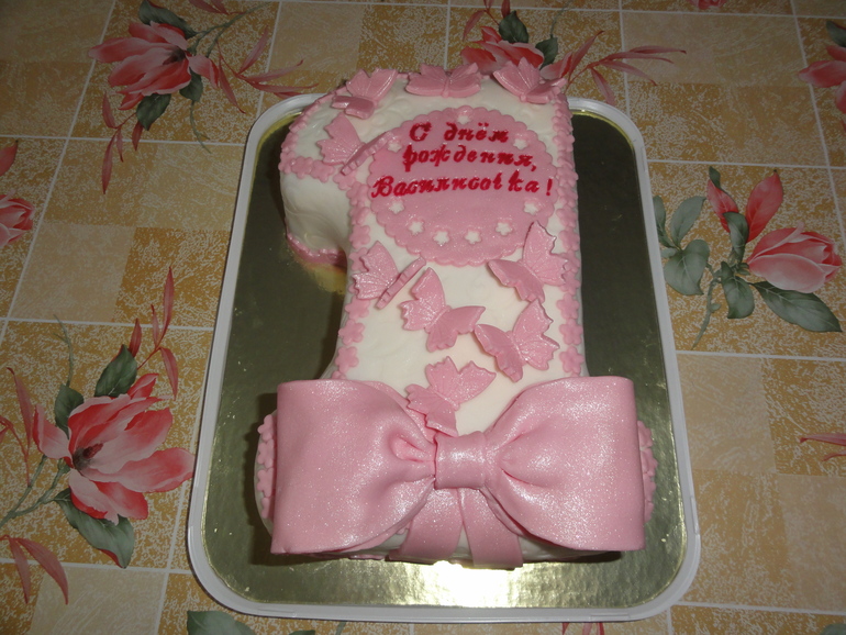 Единичка с бабочками