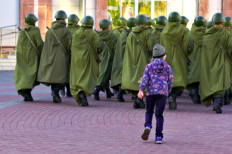 Сегодня у вечного огня...