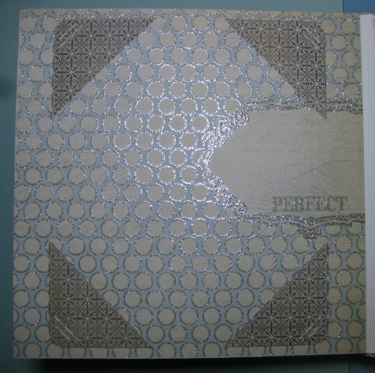 Альбом первого года жизни Малыша