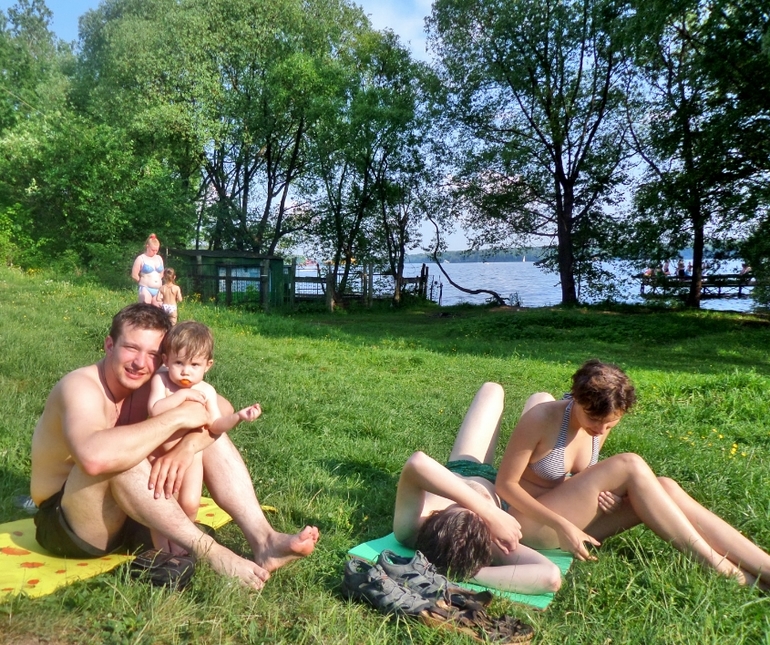 Муж отпустил меня с друзьями погулять,