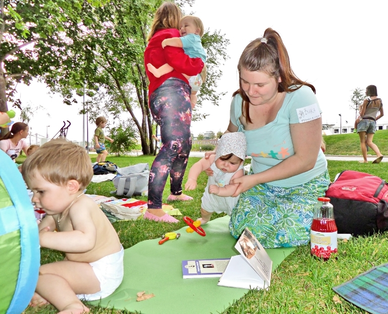 Фотоотчет со встречи мамы в парке 2 июля, Музеон.