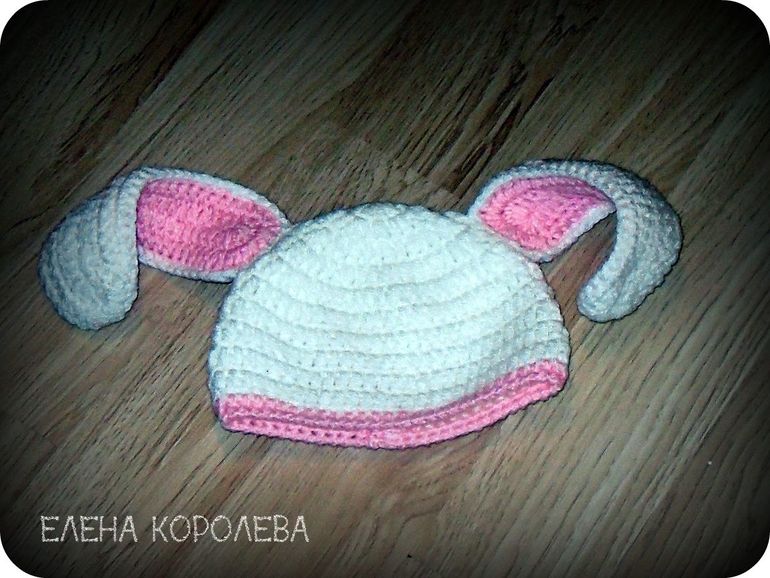 Костюмчик Минни Маус, котошарф, котошапки и маленький заяц))