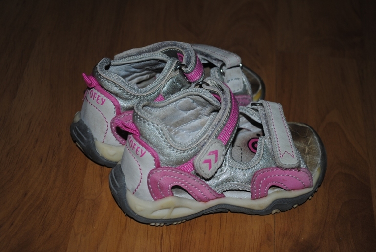 Туфельки и босоножки 21-22 раз - от 350 руб