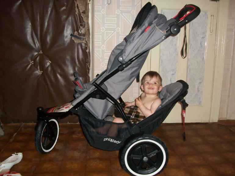 Ураа!Купили Phil and Teds Navigator v. 2