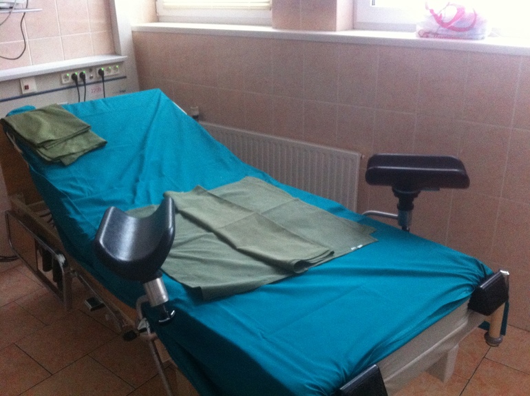 мы родились 10 февраля в рд при 15 гкб